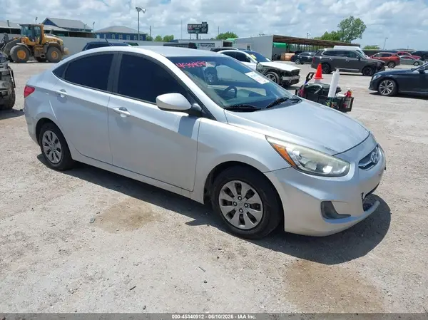 KMHCT4AE0GU090478 2016 HYUNDAI ACCENT - Image 1
