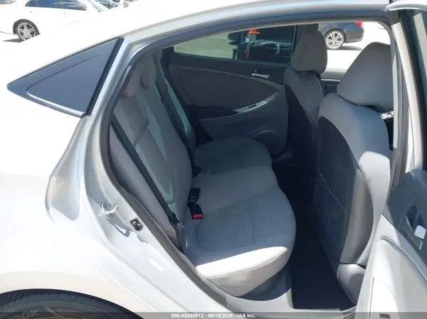 KMHCT4AE0GU090478 2016 HYUNDAI ACCENT - Image 8