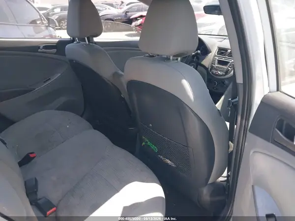 KMHCT4AE0GU095163 2016 HYUNDAI ACCENT - Image 8