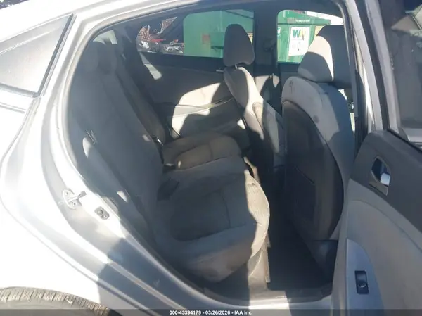 KMHCT4AE0GU105951 2016 HYUNDAI ACCENT - Image 8