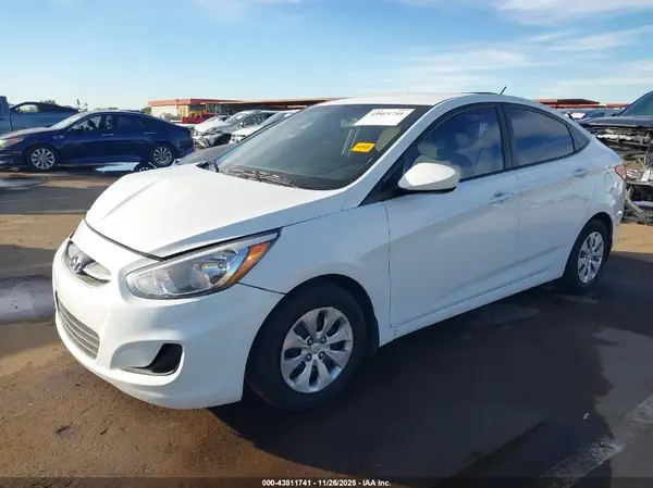 KMHCT4AE0GU106646 2016 HYUNDAI ACCENT - Image 2