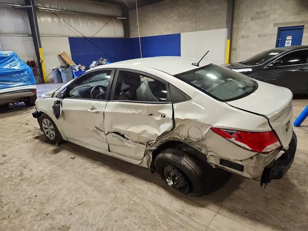 KMHCT4AE0GU110440 2016 HYUNDAI ACCENT - Image 2