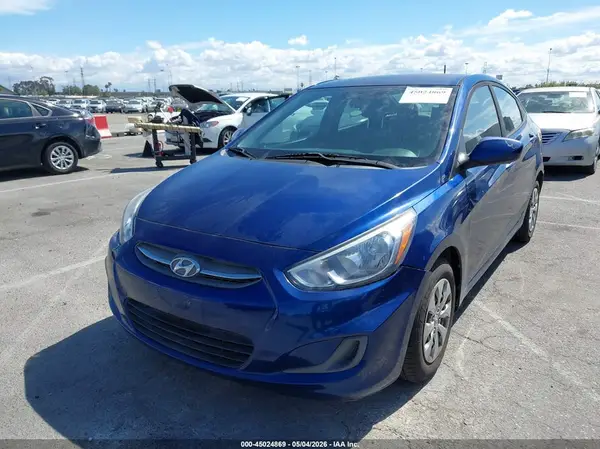 KMHCT4AE0GU114164 2016 HYUNDAI ACCENT - Image 2
