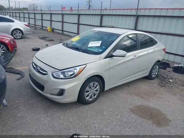 KMHCT4AE0GU125617 2016 HYUNDAI ACCENT - Image 2