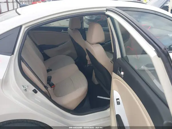 KMHCT4AE0GU125617 2016 HYUNDAI ACCENT - Image 8