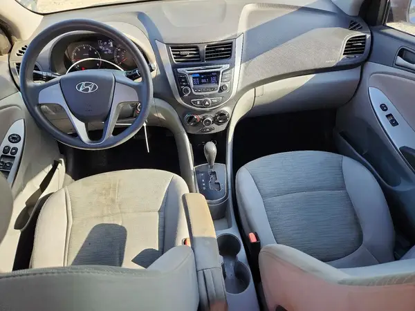 KMHCT4AE0GU141087 2016 HYUNDAI ACCENT - Image 8