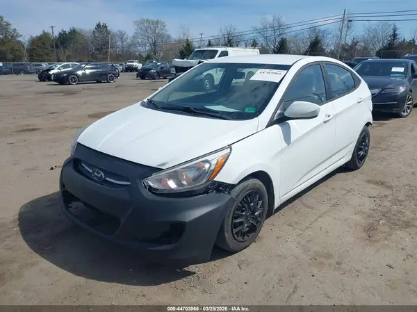 KMHCT4AE0GU162702 2016 HYUNDAI ACCENT - Image 2