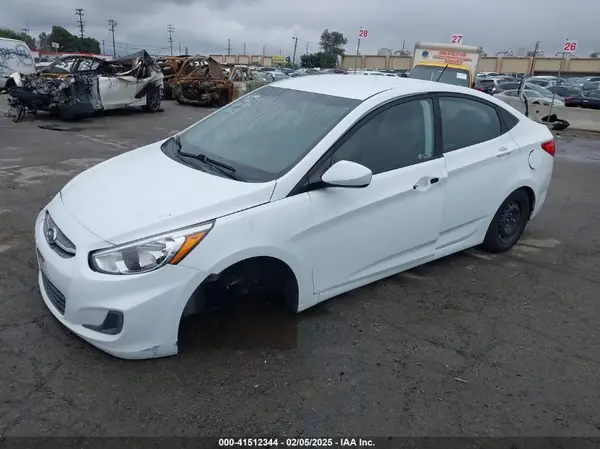 KMHCT4AE0GU165602 2016 HYUNDAI ACCENT - Image 2