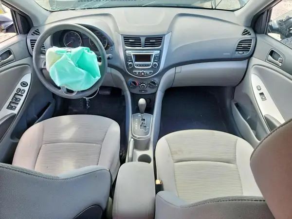 KMHCT4AE0GU946278 2016 HYUNDAI ACCENT - Image 8