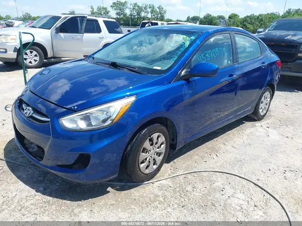 KMHCT4AE0GU947673 2016 HYUNDAI ACCENT - Image 2