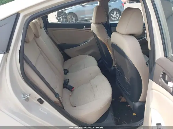 KMHCT4AE0GU952582 2016 HYUNDAI ACCENT - Image 8