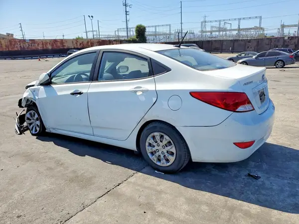 KMHCT4AE0GU965364 2016 HYUNDAI ACCENT - Image 2
