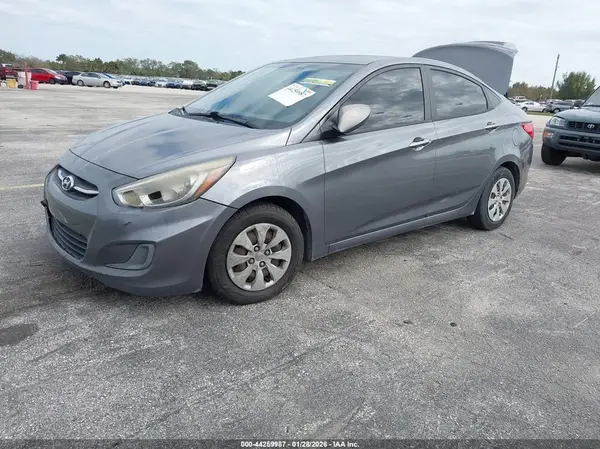 KMHCT4AE0GU966563 2016 HYUNDAI ACCENT - Image 2