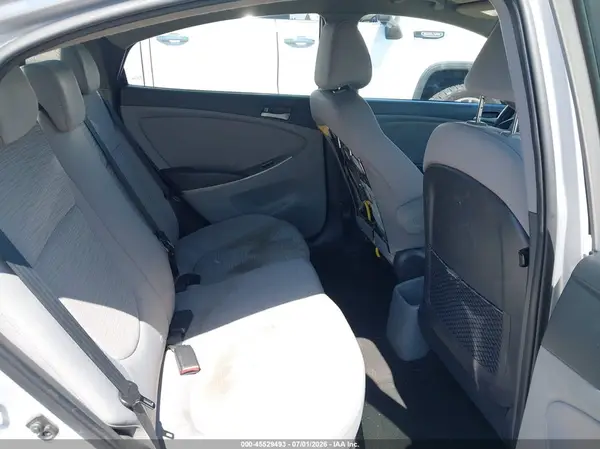 KMHCT4AE0HU172602 2017 HYUNDAI ACCENT - Image 8