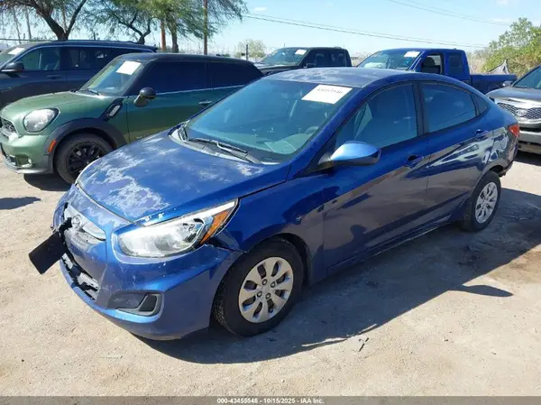 KMHCT4AE0HU173734 2017 HYUNDAI ACCENT - Image 2