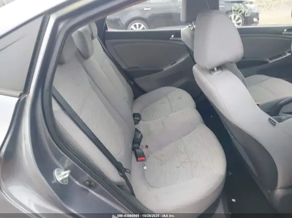 KMHCT4AE0HU195037 2017 HYUNDAI ACCENT - Image 8