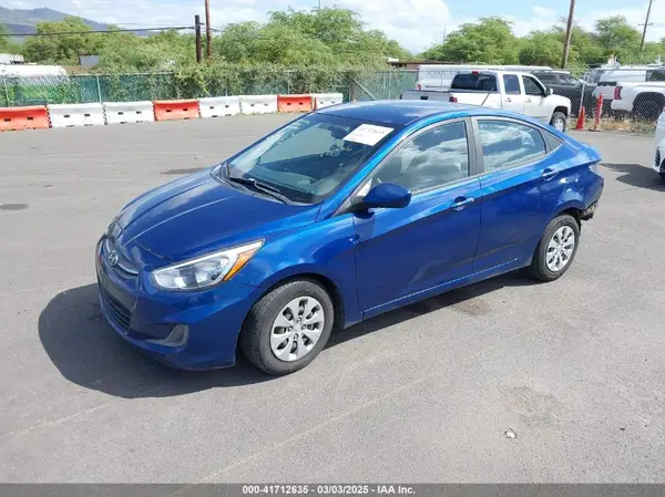 KMHCT4AE0HU195152 2017 HYUNDAI ACCENT - Image 2