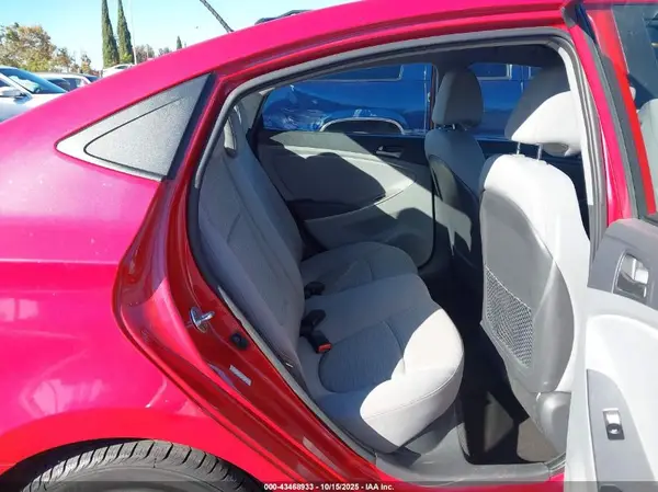 KMHCT4AE0HU223614 2017 HYUNDAI ACCENT - Image 8