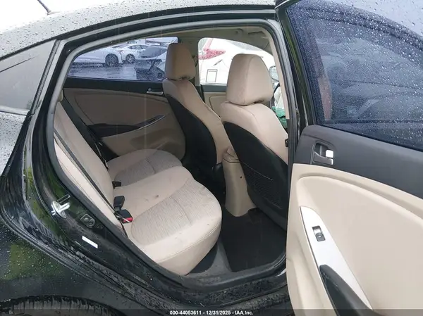 KMHCT4AE0HU225735 2017 HYUNDAI ACCENT - Image 8