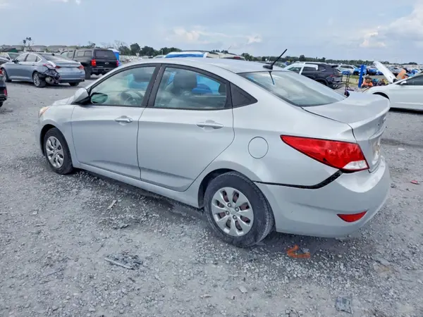 KMHCT4AE0HU247315 2017 HYUNDAI ACCENT - Image 2