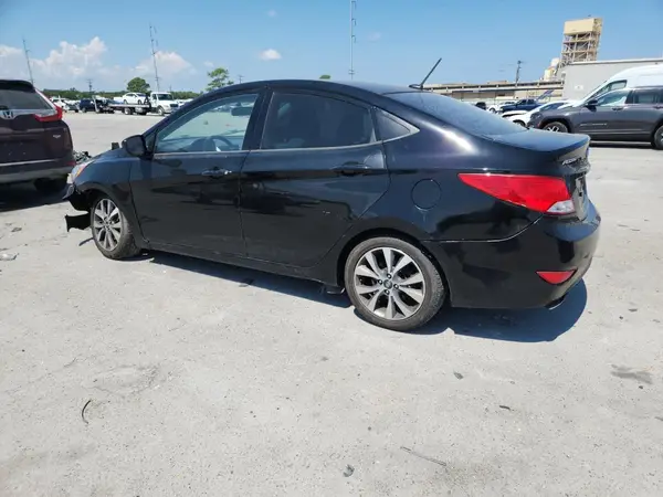 KMHCT4AE0HU251641 2017 HYUNDAI ACCENT - Image 2