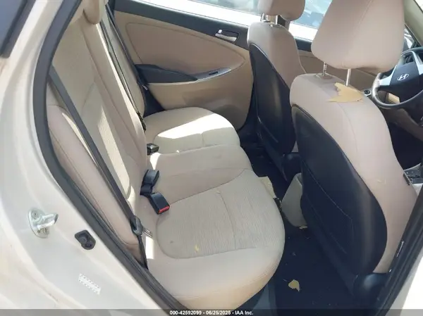 KMHCT4AE0HU263255 2017 HYUNDAI ACCENT - Image 8
