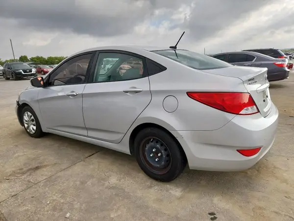 KMHCT4AE0HU290455 2017 HYUNDAI ACCENT - Image 2