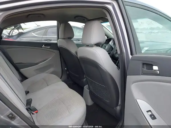 KMHCT4AE0HU292349 2017 HYUNDAI ACCENT - Image 8