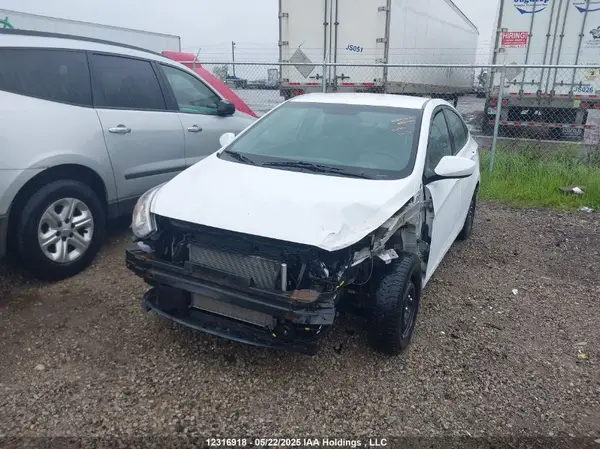 KMHCT4AE0HU295820 2017 HYUNDAI ACCENT - Image 2