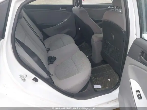 KMHCT4AE0HU295820 2017 HYUNDAI ACCENT - Image 8