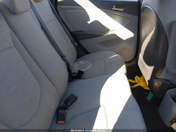 KMHCT4AE0HU308310 2017 HYUNDAI ACCENT - Image 8