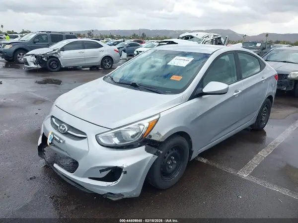 KMHCT4AE0HU314849 2017 HYUNDAI ACCENT - Image 2