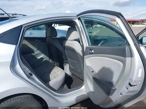 KMHCT4AE0HU314849 2017 HYUNDAI ACCENT - Image 8