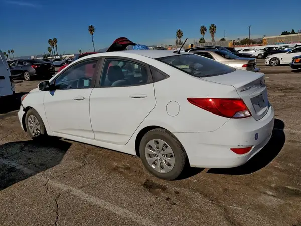 KMHCT4AE0HU317590 2017 HYUNDAI ACCENT - Image 2