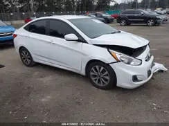 KMHCT4AE0HU335667 2017 HYUNDAI ACCENT