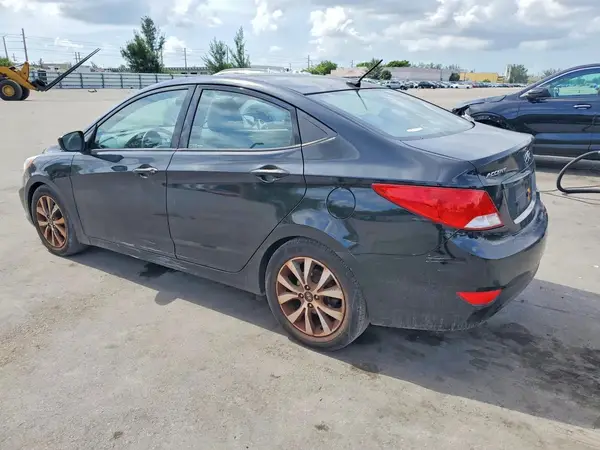KMHCT4AE0HU354929 2017 HYUNDAI ACCENT - Image 2