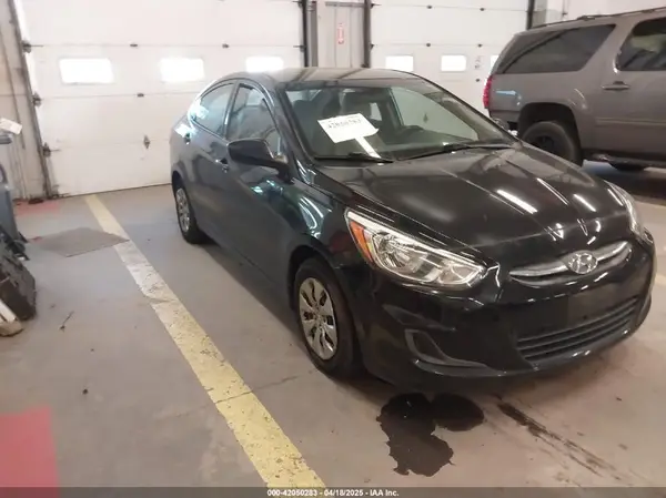 KMHCT4AE0HU355627 2017 HYUNDAI ACCENT - Image 1