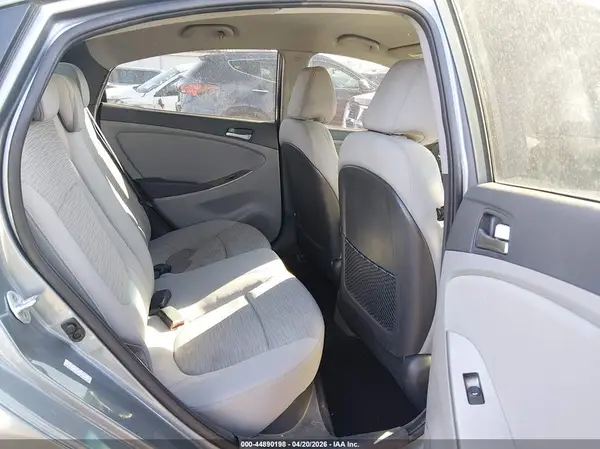 KMHCT4AE0HU356387 2017 HYUNDAI ACCENT - Image 8