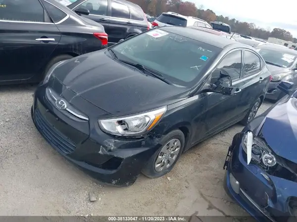 KMHCT4AE0HU357796 2017 HYUNDAI ACCENT - Image 2