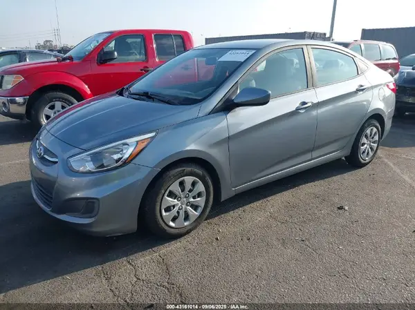 KMHCT4AE0HU361086 2017 HYUNDAI ACCENT - Image 2