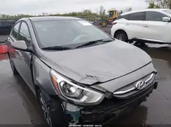 KMHCT4AE0HU364229 2017 HYUNDAI ACCENT