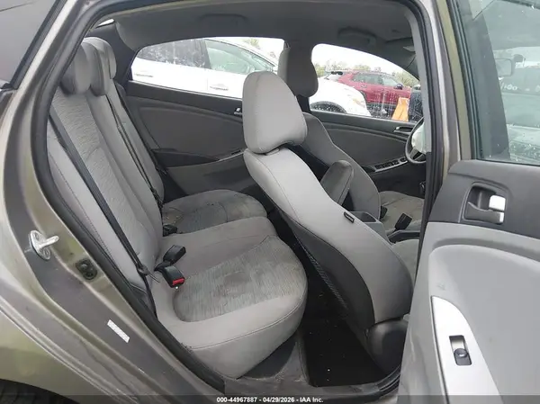 KMHCT4AE0HU364229 2017 HYUNDAI ACCENT - Image 8