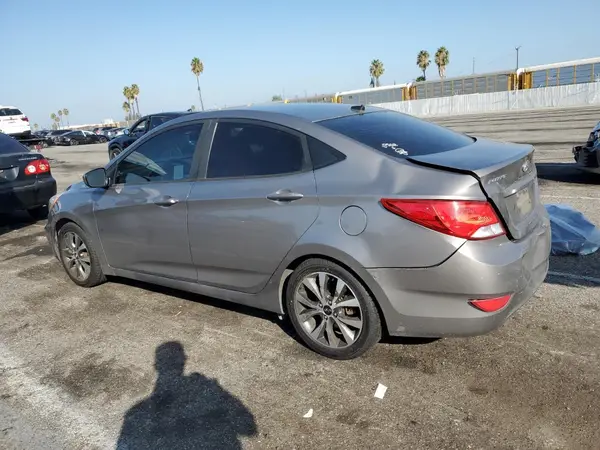 KMHCT4AE0HU365901 2017 HYUNDAI ACCENT - Image 2