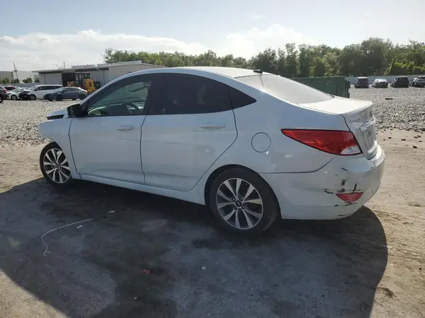 KMHCT4AE0HU372086 2017 HYUNDAI ACCENT - Image 2