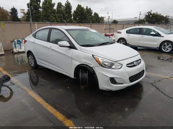 KMHCT4AE0HU377417 2017 HYUNDAI ACCENT - Image 1