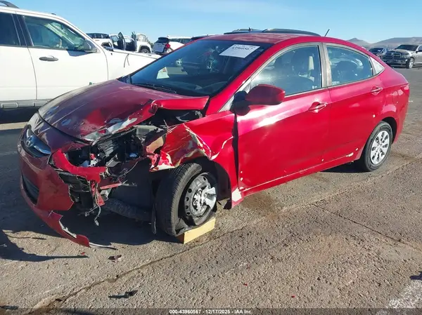 KMHCT4AE0HU378681 2017 HYUNDAI ACCENT - Image 2