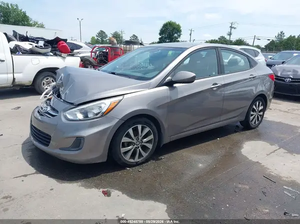 KMHCT4AE0HU379748 2017 HYUNDAI ACCENT - Image 2
