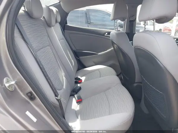KMHCT4AE0HU379748 2017 HYUNDAI ACCENT - Image 8