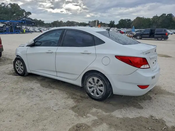 KMHCT4AE0HU383069 2017 HYUNDAI ACCENT - Image 2