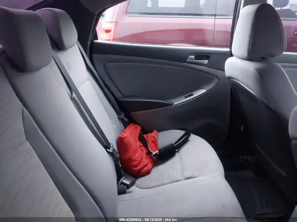 KMHCT4AE0HU386859 2017 HYUNDAI ACCENT - Image 8